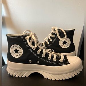 WOMEN'S CONVERSE CHUCK TAYLOR ALL STAR LUGGED PLATFORM SNEAKERS